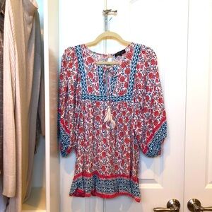 Sz large Womens blouse. So so cute! 100% viscose light and airy!